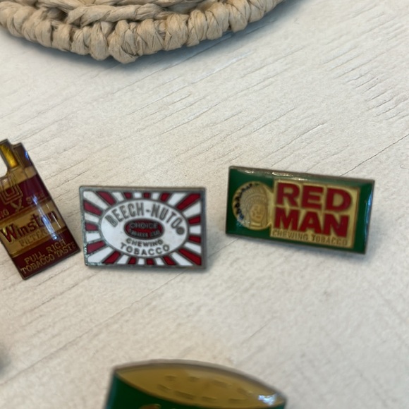 Vintage tobacco pins - Picture 6 of 7